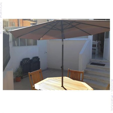 Casa Gil Anes Apartment Almada Exterior foto